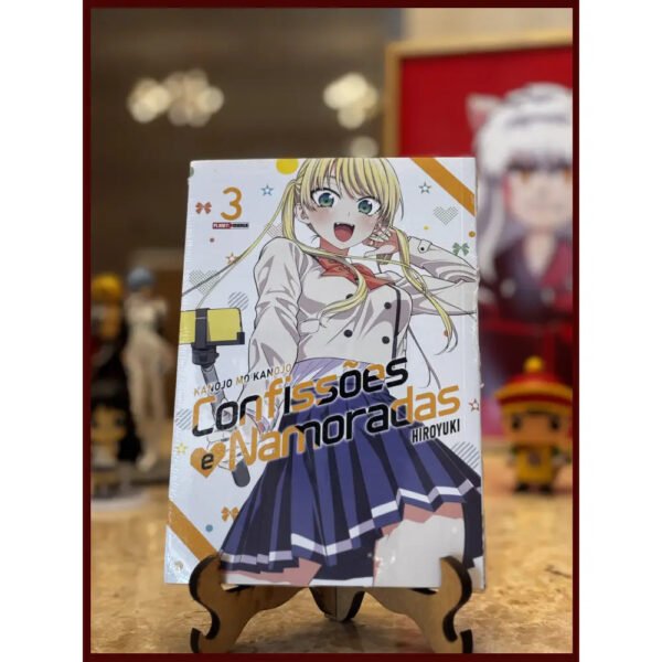 Confissões e Namoradas Kanojo Mo Kanojo - Volume 03